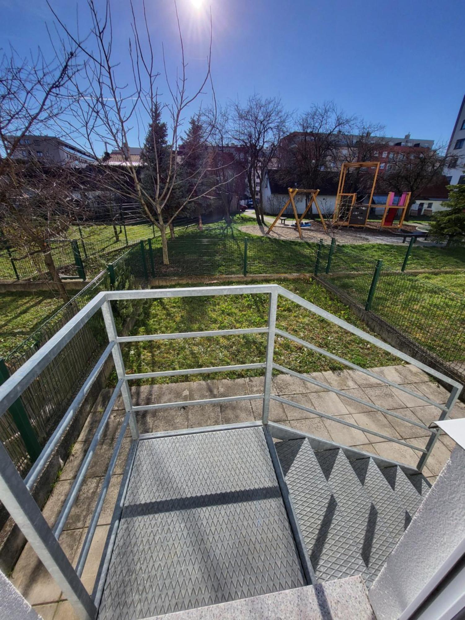 Studio Apartman Ana Zagreb Exterior photo